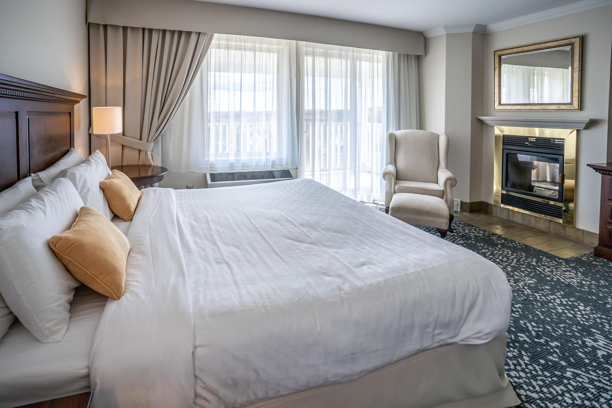 Manoir Des Sables Hotel & Golf Magog Eksteriør billede