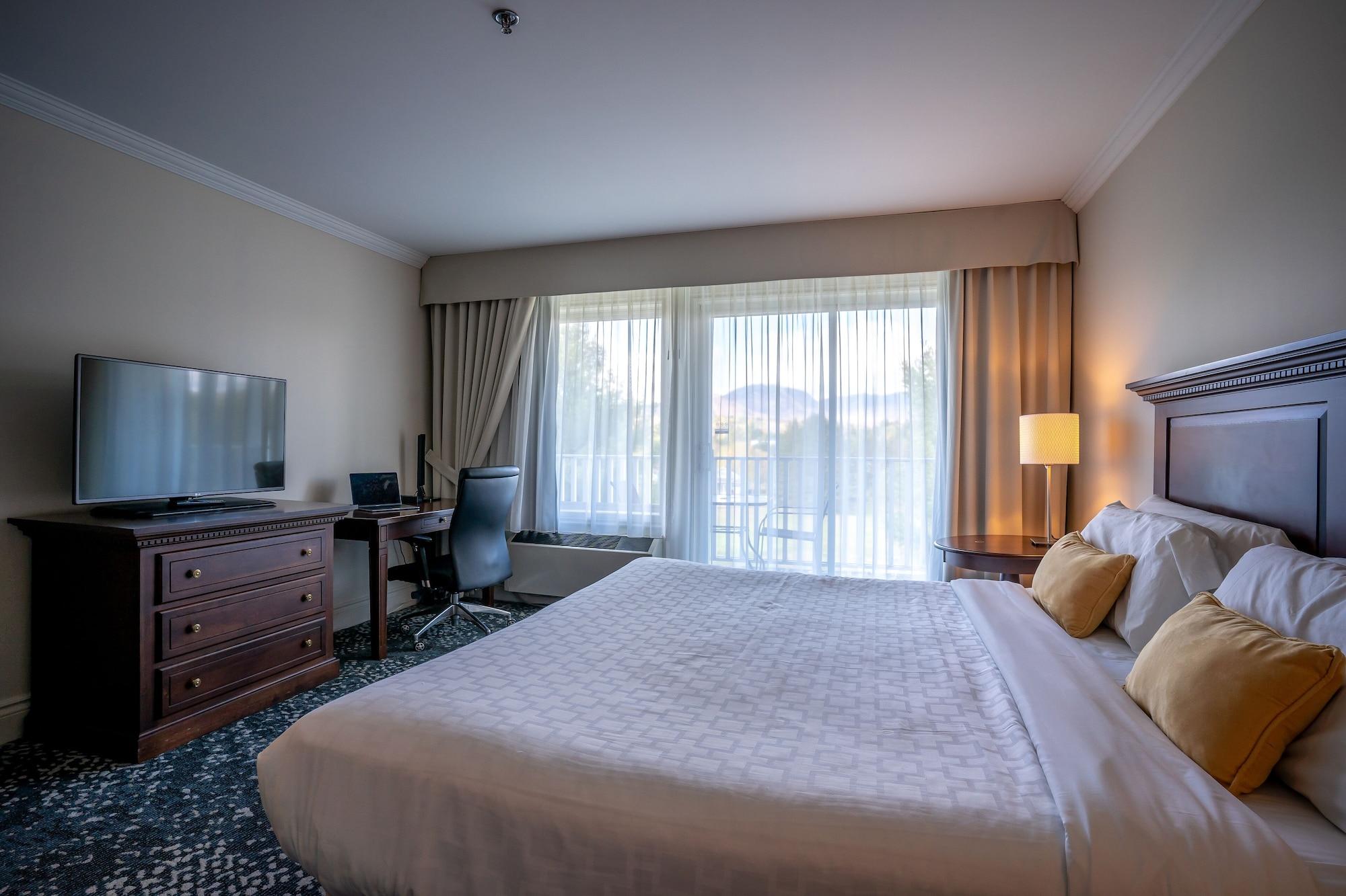 Manoir Des Sables Hotel & Golf Magog Eksteriør billede