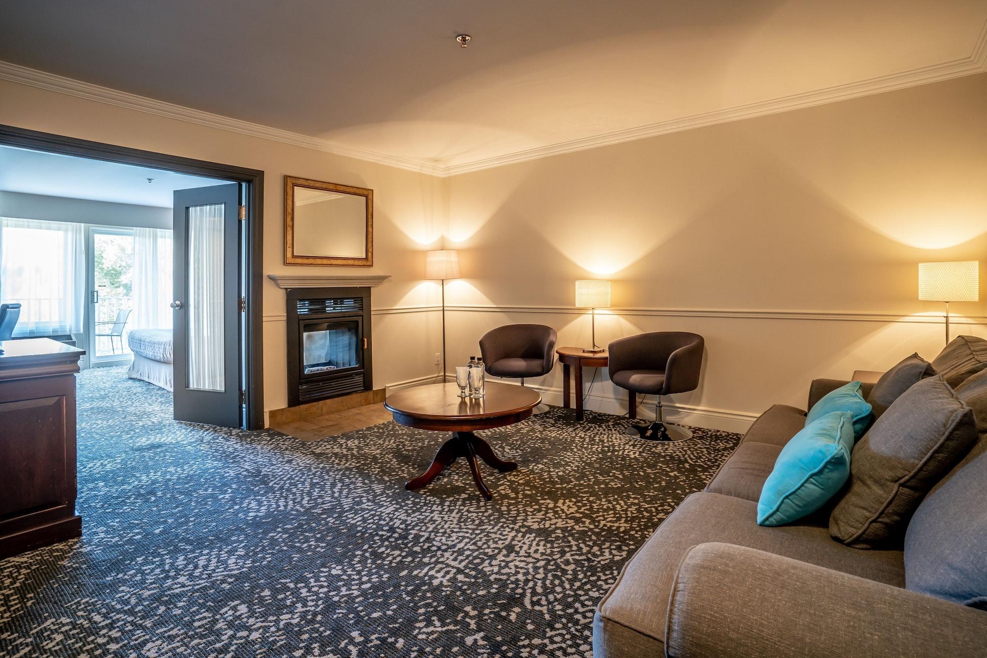 Manoir Des Sables Hotel & Golf Magog Eksteriør billede