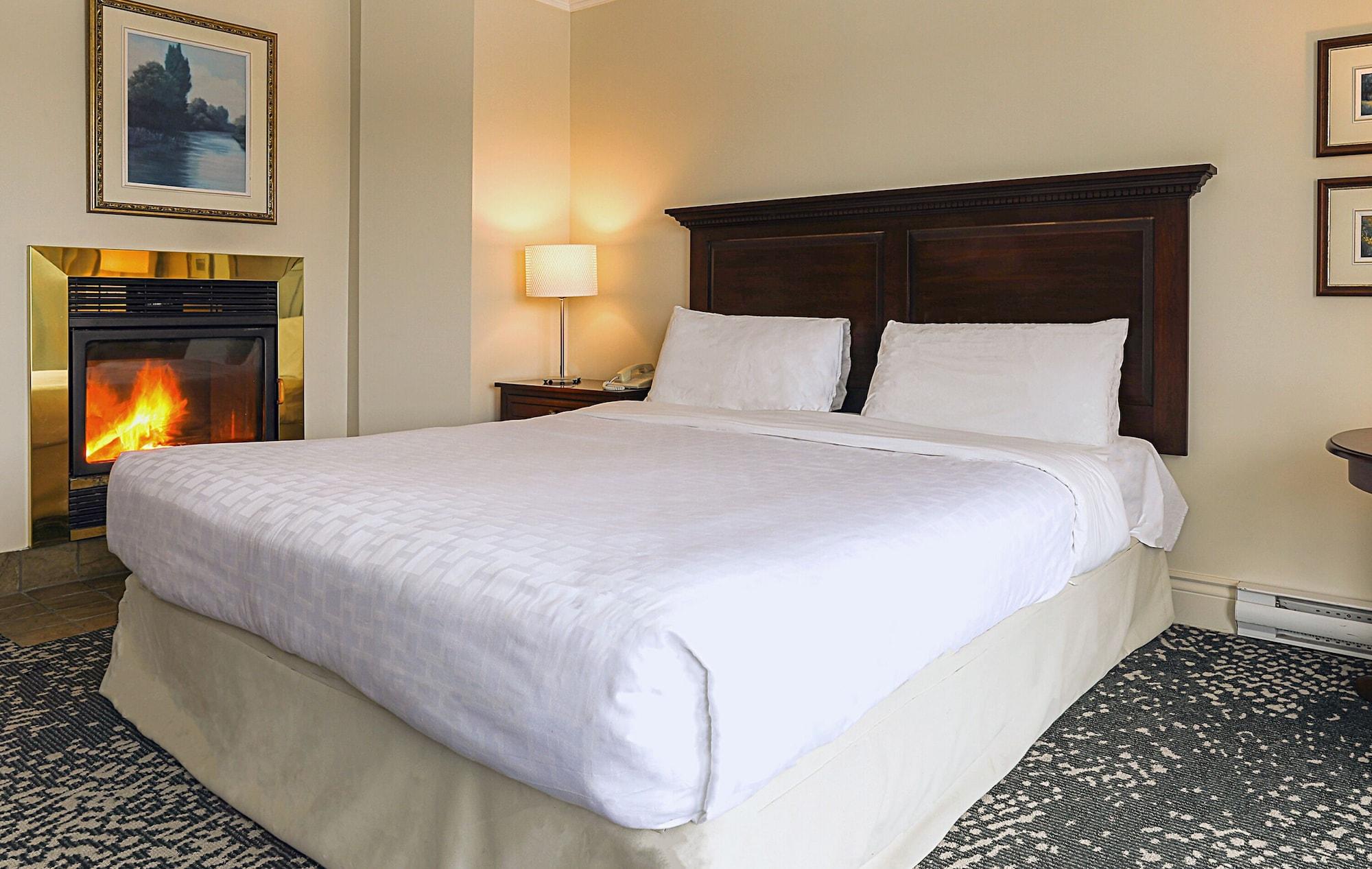 Manoir Des Sables Hotel & Golf Magog Eksteriør billede
