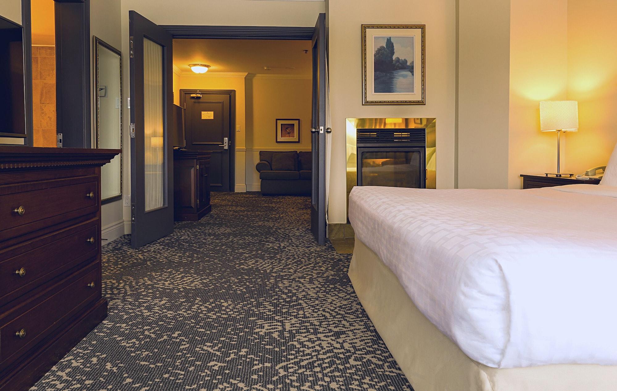 Manoir Des Sables Hotel & Golf Magog Eksteriør billede